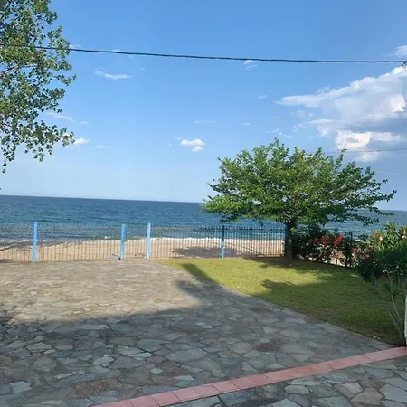 Casa vacanze Gritsa Paradise Seaside House